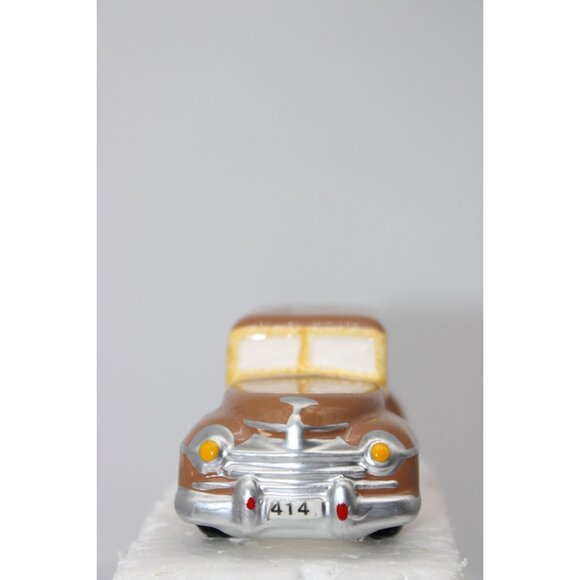 Dept 56 Snow Village - Wood Station Wagon - Picture 3 of 6